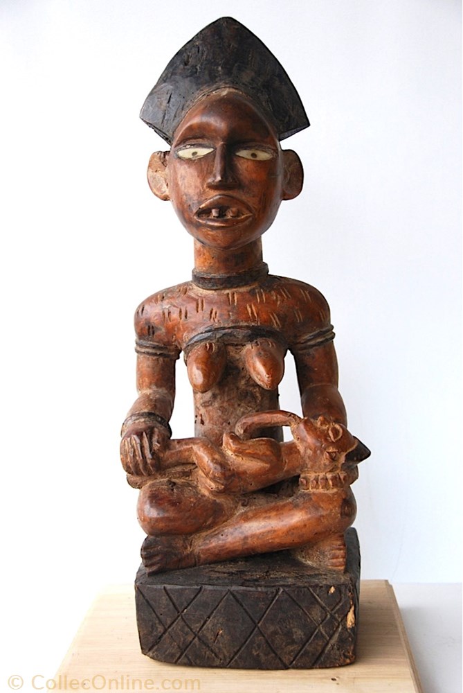 Yombé Maternité 001 art antiquite africain statuette yombe maternite 001