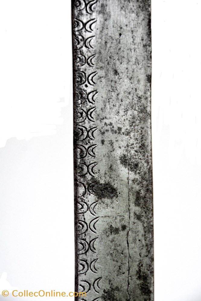 art antiquite africain arme bamoun tikar 002