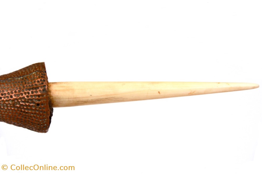 art antiquite africain arme tetela 001