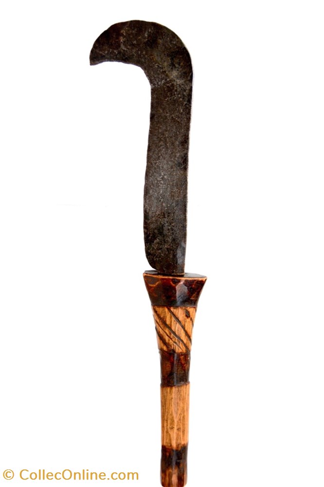 art antiquites africain armes nyamwezi 001