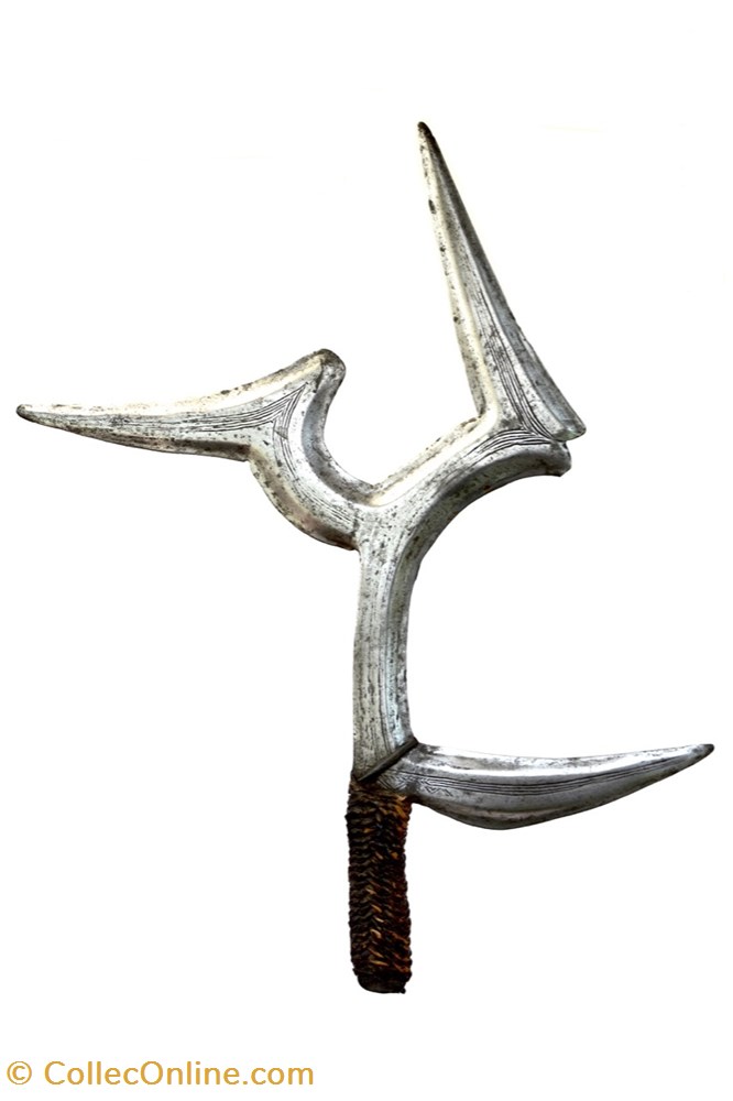 art antiquites africain armes manza 002