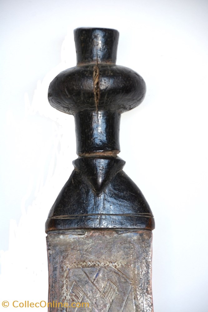 art antiquite africain arme ikulbapyaang 009