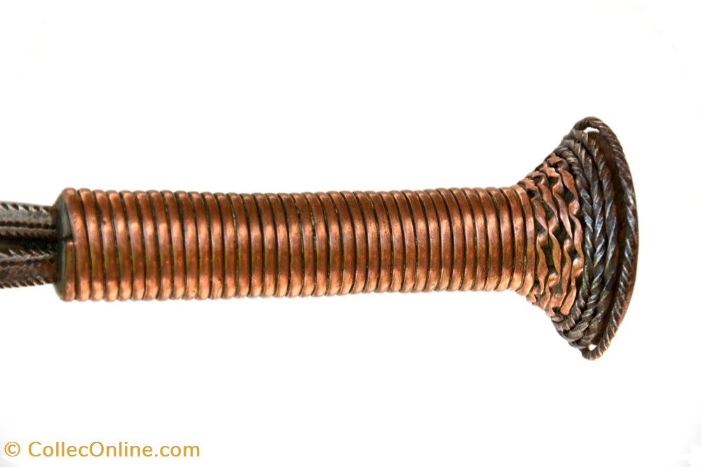 Yakoma Ngondi 003 5 art antiquite africain arme yakoma ngondi 003