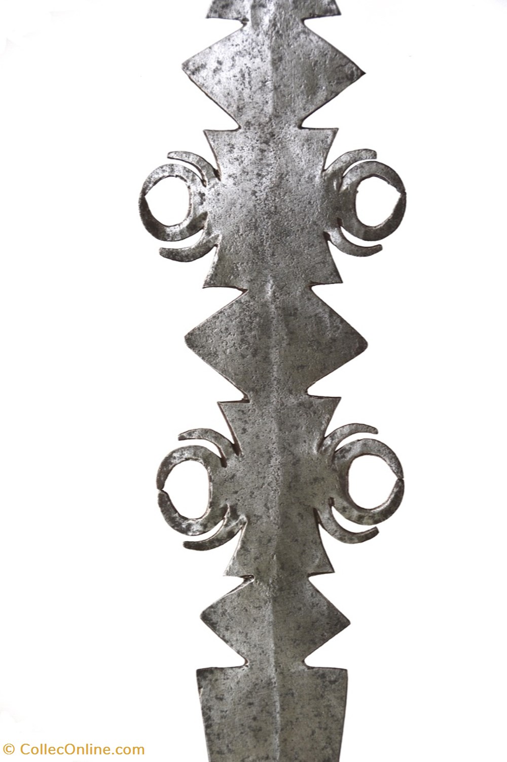 Ekonda C 001 4 art antiquites africain armes ekonda c 001