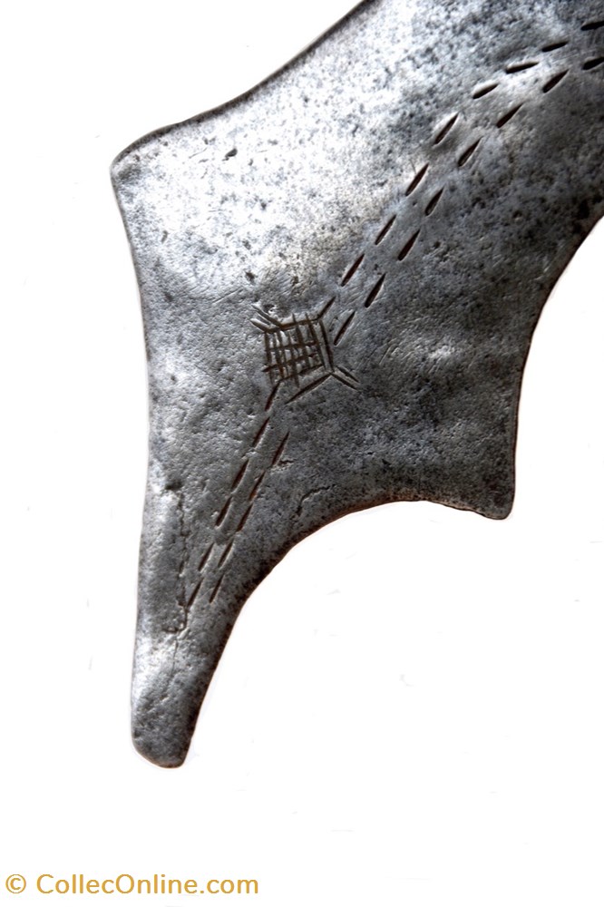 art antiquites africain armes ingessana murder 001