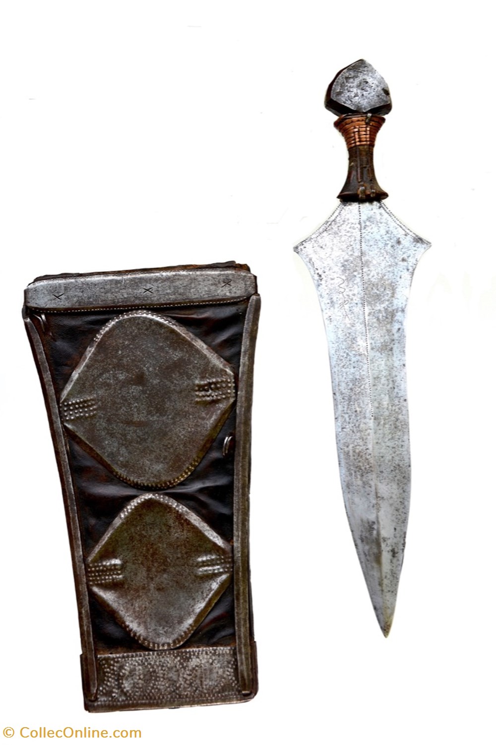 Lokélé Topoké 003 art antiquites africain armes lokele topoke 003