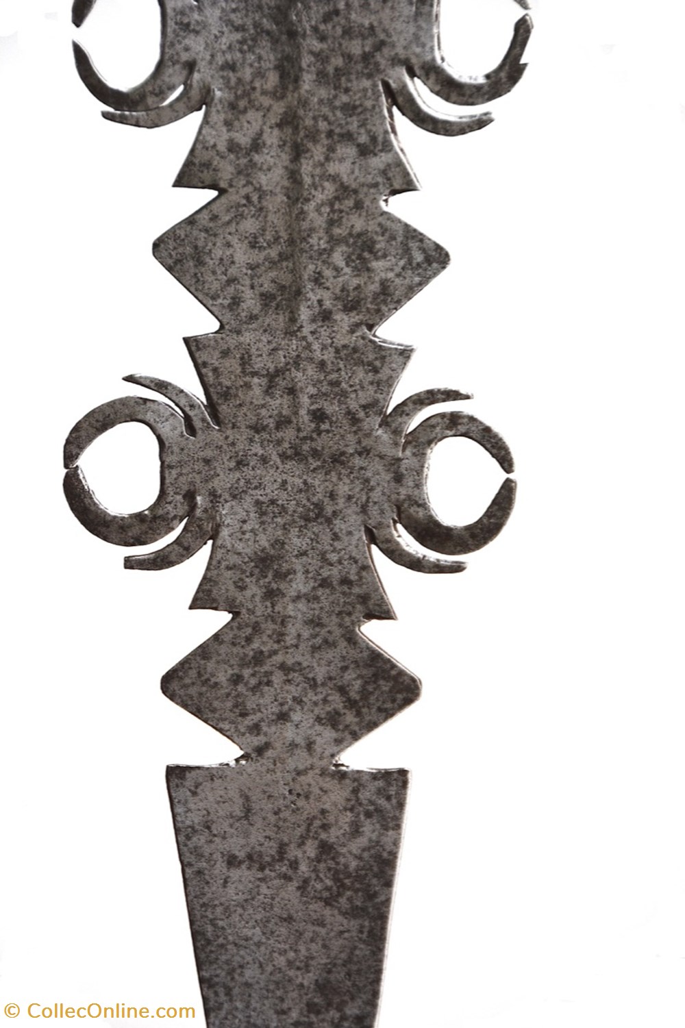 Ekonda C 002 4 art antiquites africain armes ekonda c 002