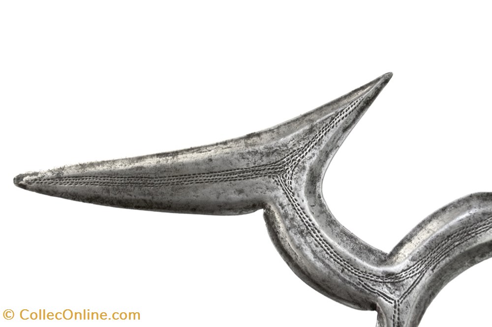 art antiquites africain armes manza 001