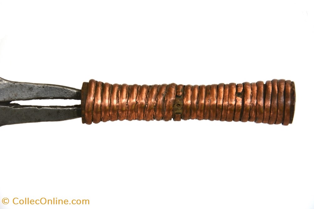 Yakoma Ngondi 006 5 art antiquite africain arme yakoma ngondi 006