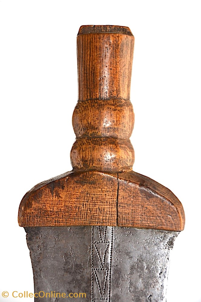 art antiquite africain arme fang maka 001