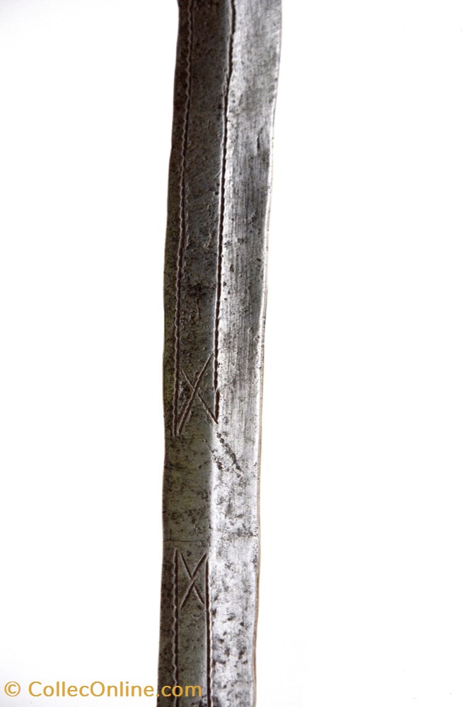 art antiquites africain armes banda yakpa 001