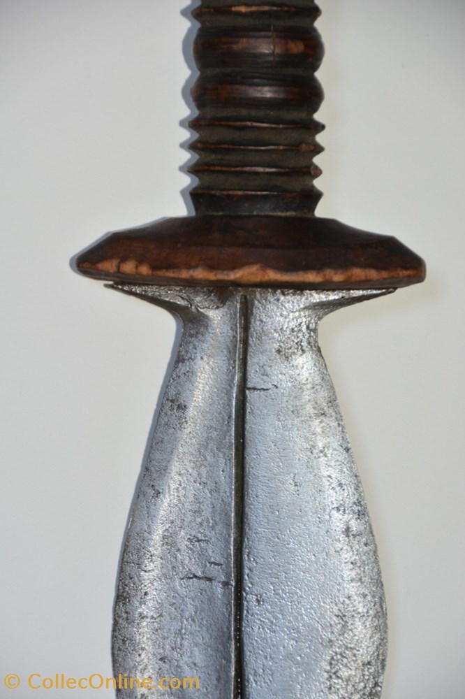 Igbo 001 3 art antiquite africain arme igbo 001