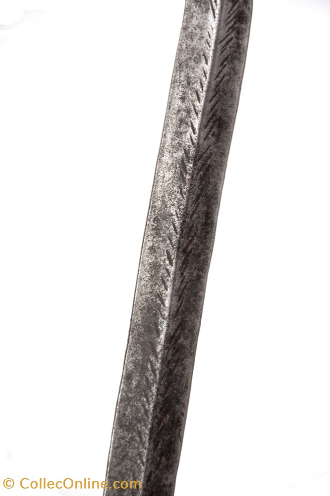 art antiquites africain armes marghi guduf 002