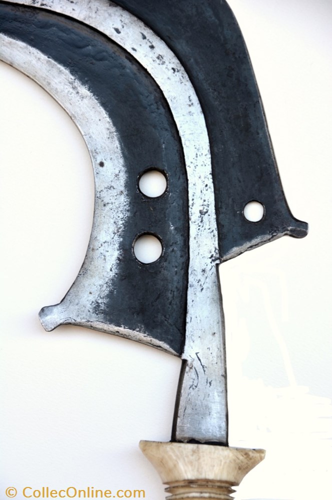 Mangbetu Ivoire* 001 2 art antiquite africain arme mangbetu ivoire 001