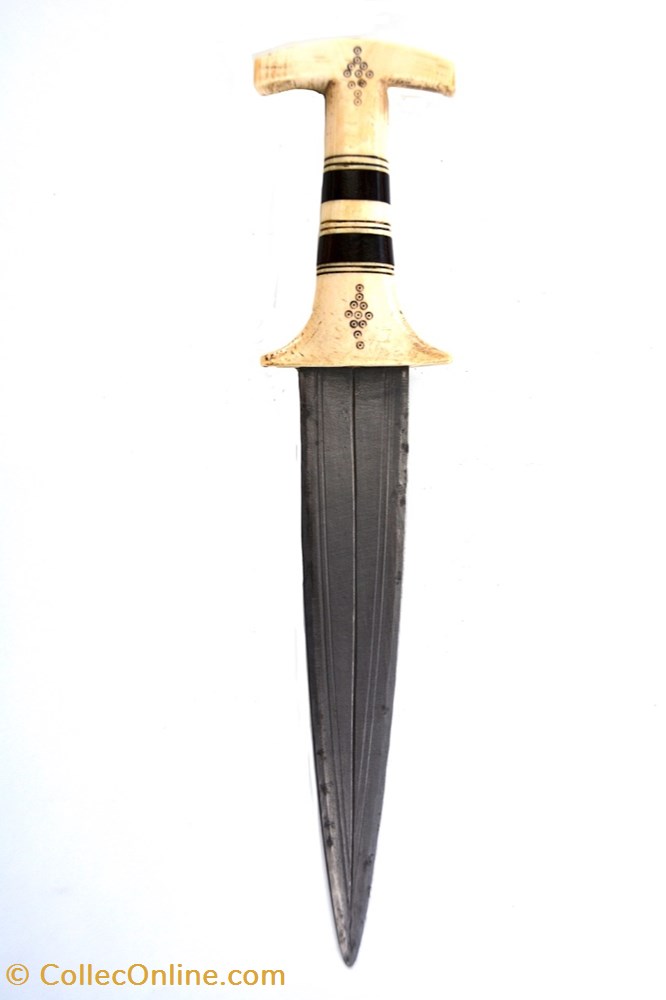 Kreich 004 2 art antiquite africain arme kreich 004