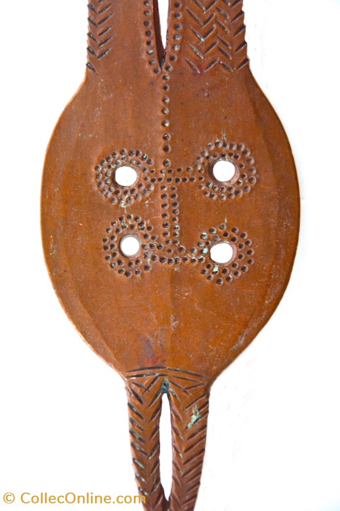 Yakoma 003 3 art antiquite africain arme yakoma 003