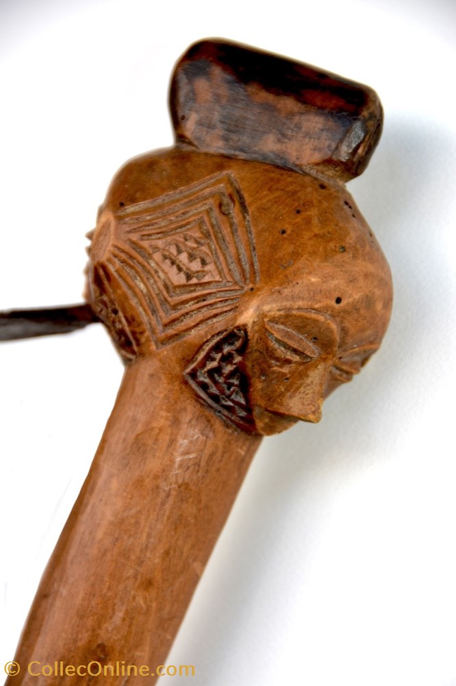 Pendé 001 3 art antiquite africain arme pende 001