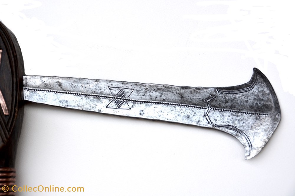 art antiquite africain arme yakoma 002
