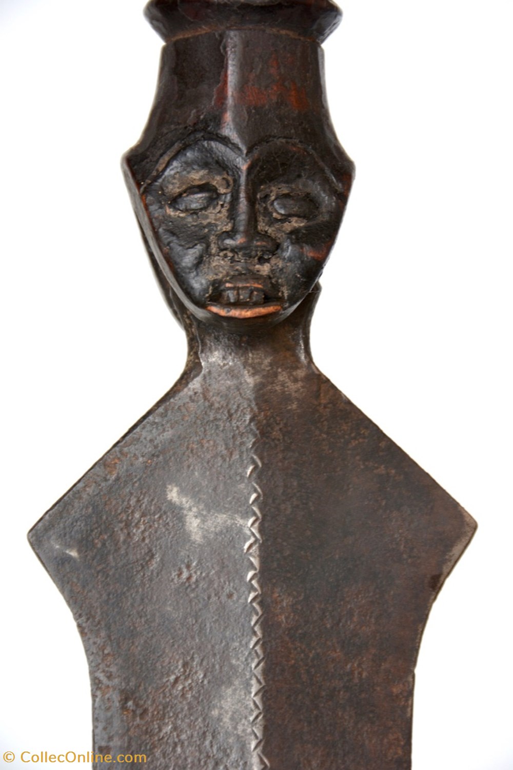 art antiquites africain armes salampasu 001