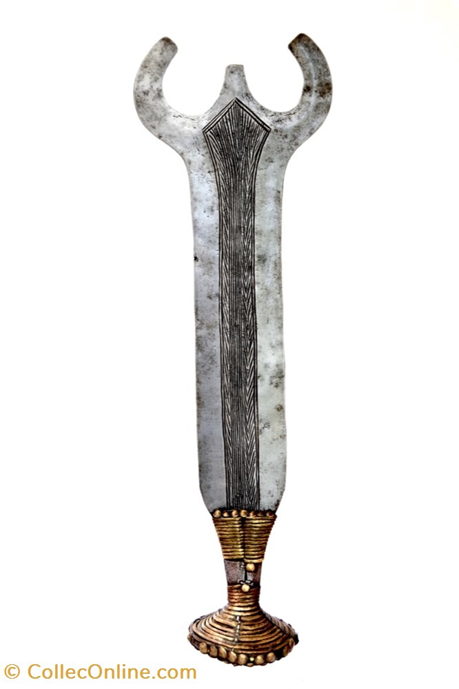 Téké 001 art antiquite africain arme teke 001