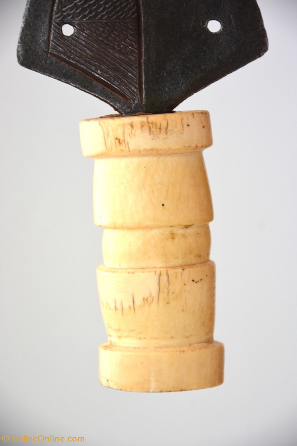 art antiquites africain armes benge 001