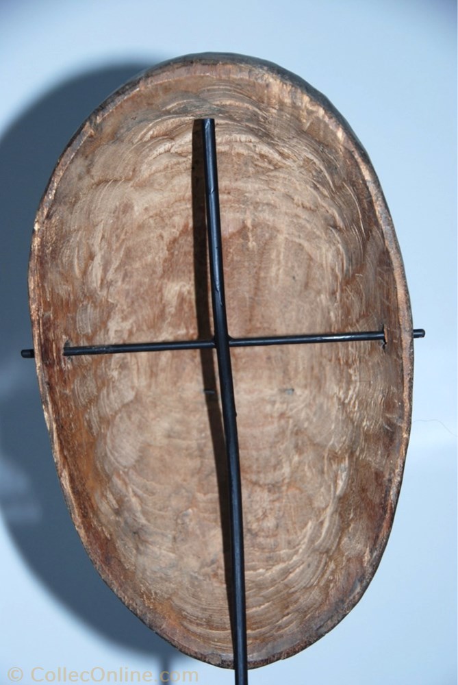 Eket 001 5 art antiquites africain masques eket 001