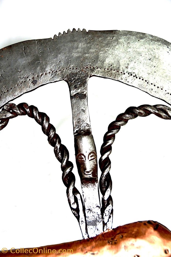 Songyé Nsapo 009 2 art antiquites africain armes songye nsapo 009
