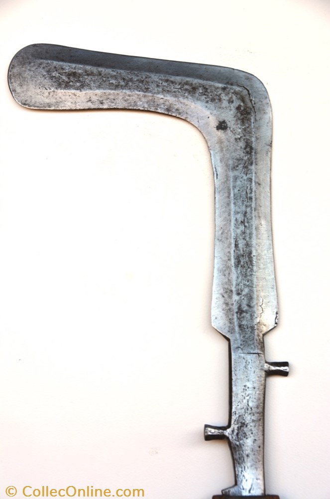 art antiquites africain armes budu 002