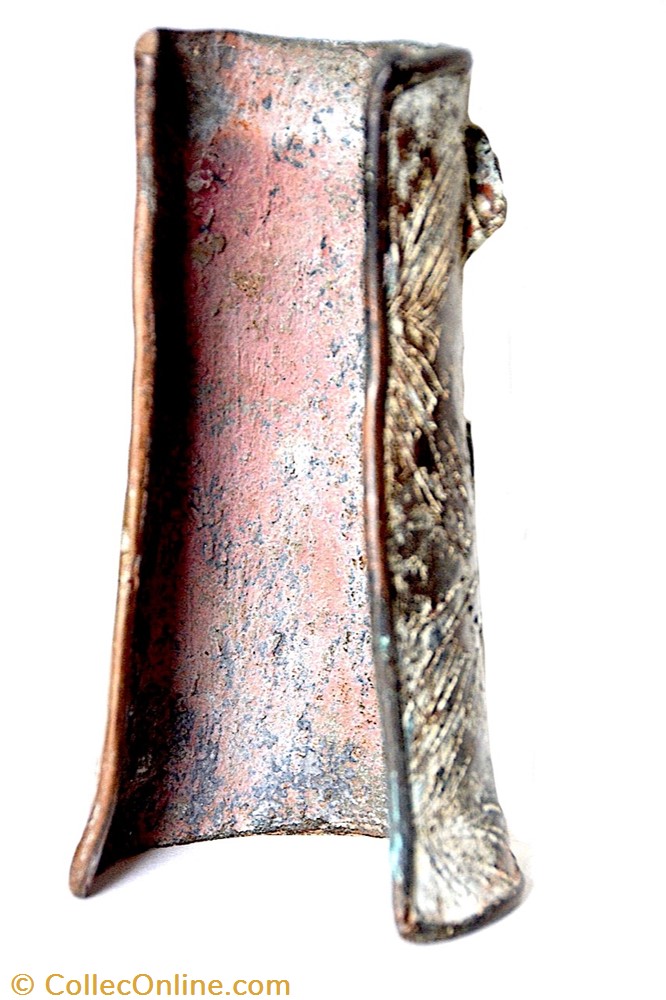 art antiquite africain bronze brassiere benin 001