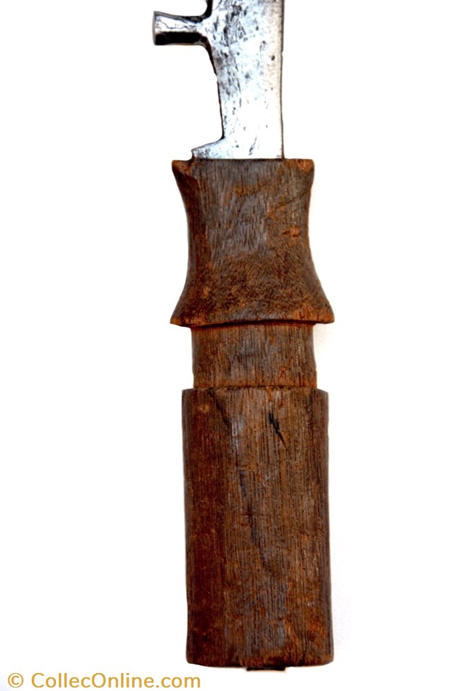 art antiquites africain armes budu 002