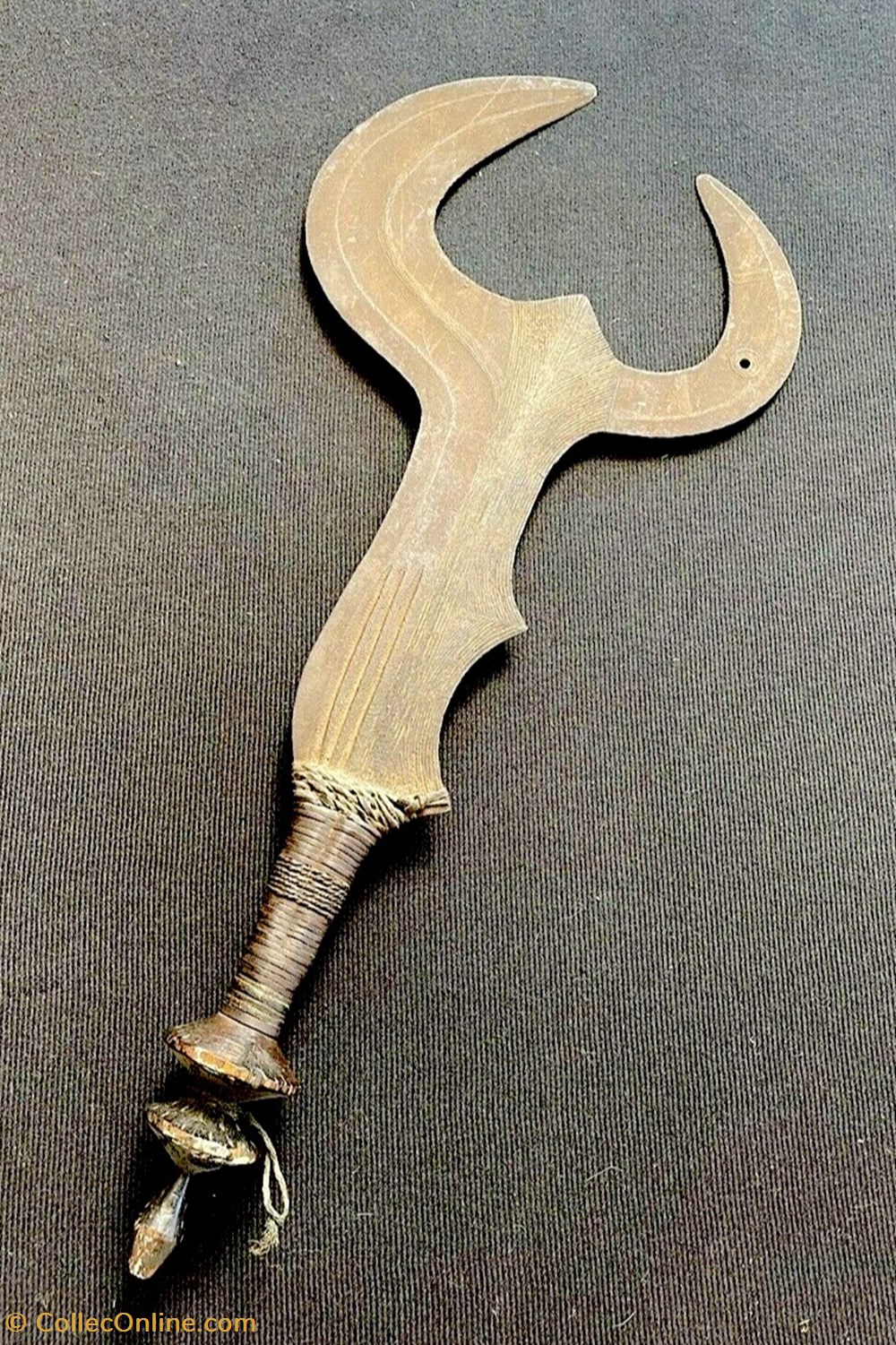 art antiquites africain armes ngombe doko 001