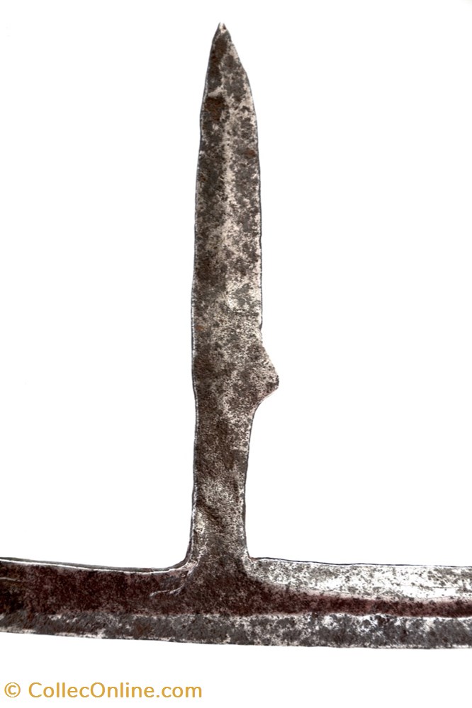 art antiquites africain armes laka ngambaye 011