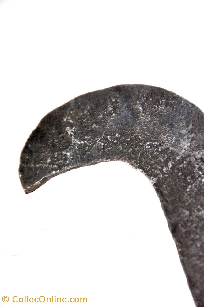 art antiquites africain armes nyamwezi 001