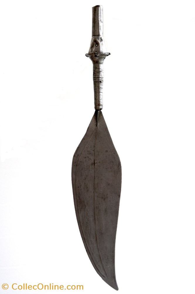Fang-Kota 002 art antiquite africain arme fang kota 002
