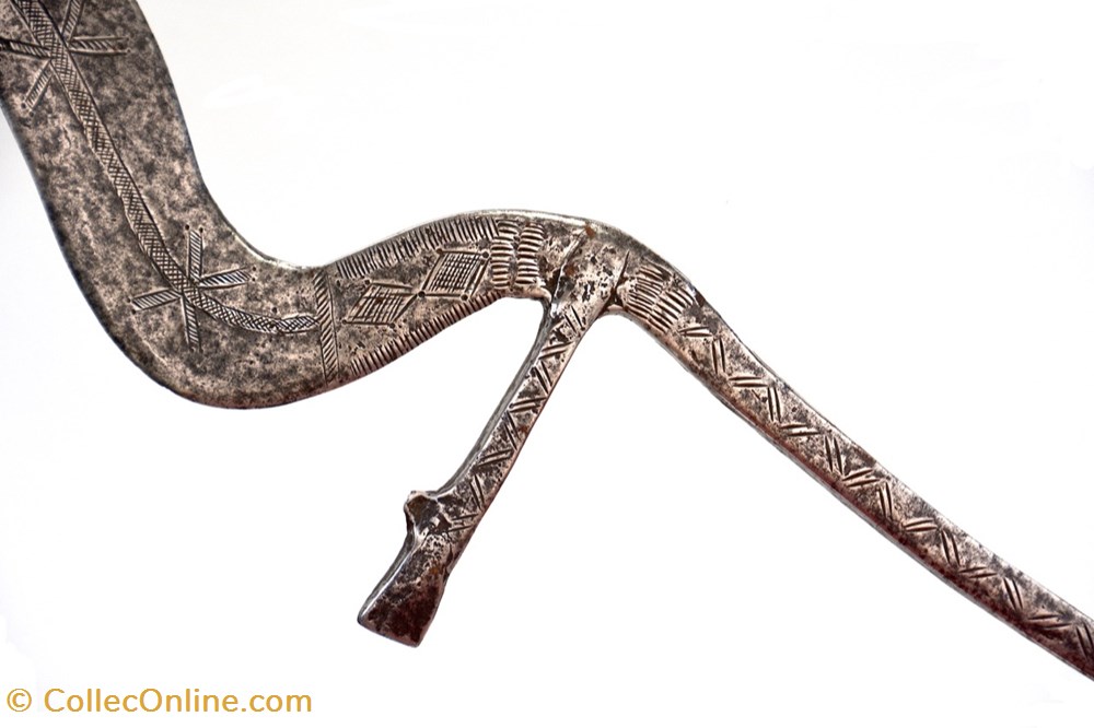Ingessana Saï 001 3 art antiquites africain armes ingessana sai 001