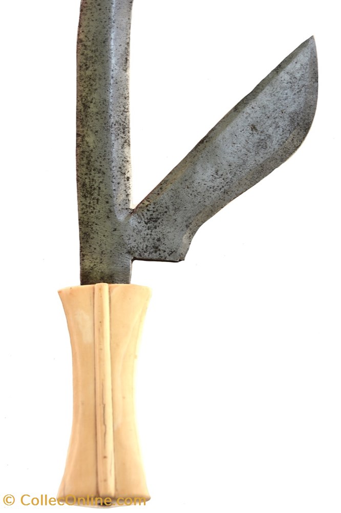 art antiquites africain armes kreich 001