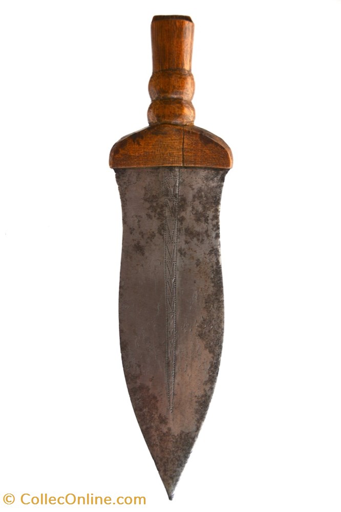 art antiquite africain arme fang maka 001