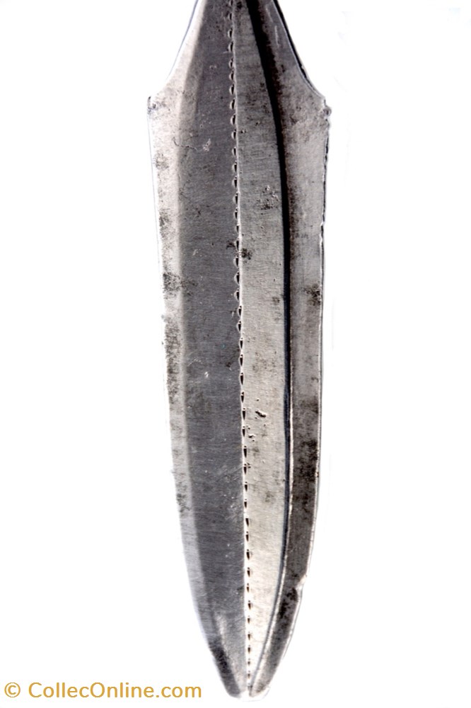 Azandé 002 5 art antiquites africain armes azande 002