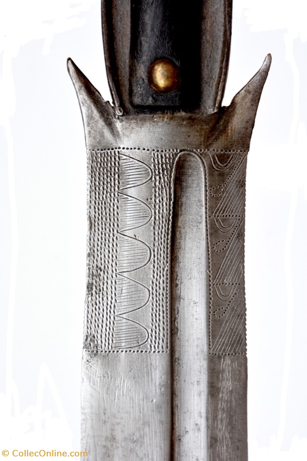 art antiquites africain armes fang ntsakh 001