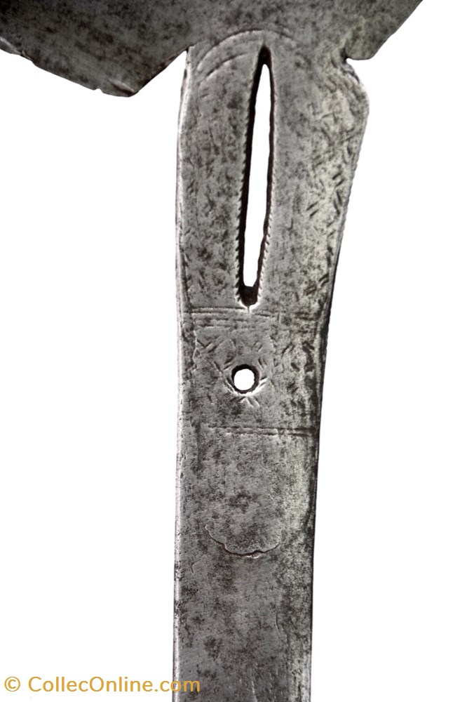 Zandé - Bandia 003 3 art antiquites africain armes zande bandia 003