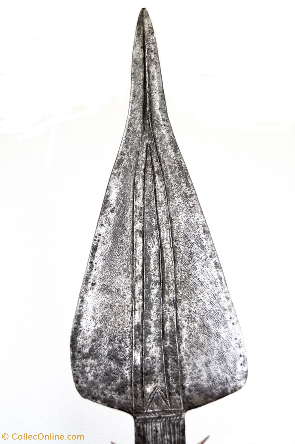 art antiquites africain armes saka ngandu 001
