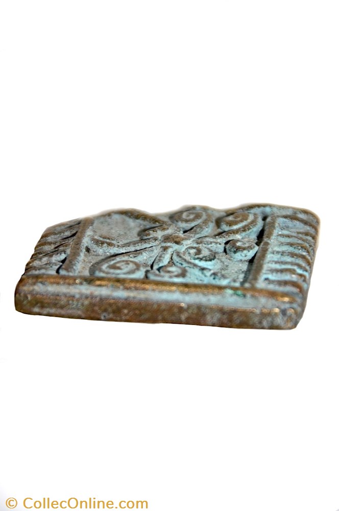 Poids géométrique 001 3 art antiquite africain bronze poids geometrique 001