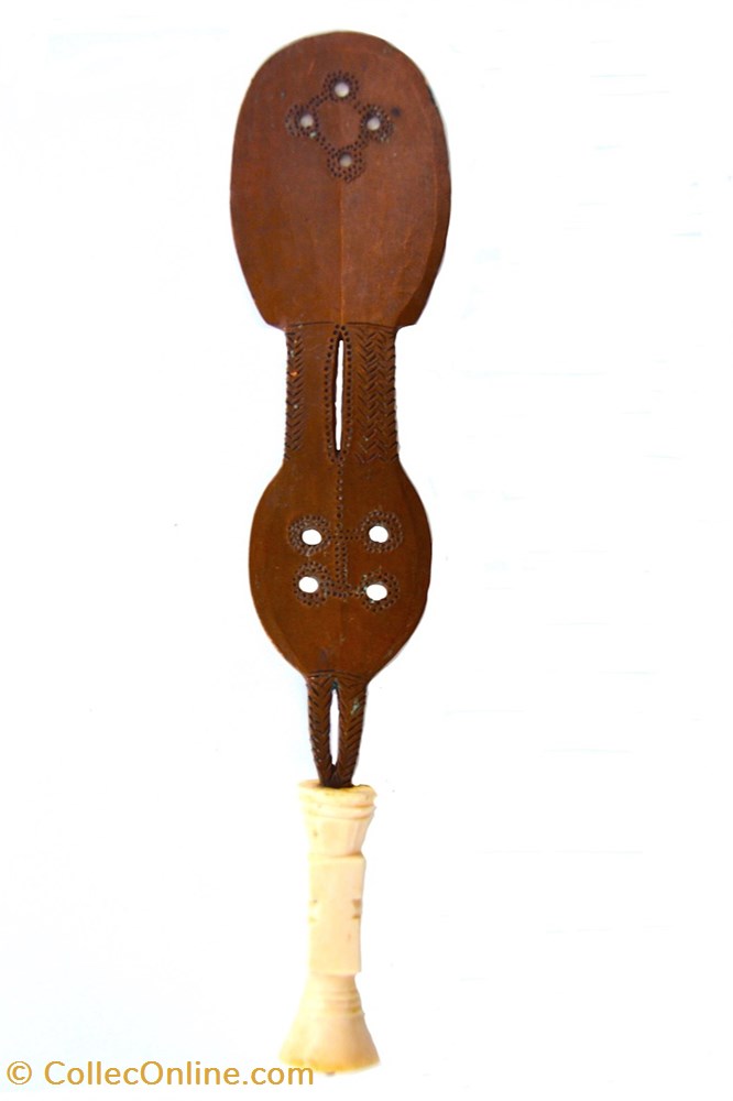 Yakoma 003 art antiquite africain arme yakoma 003