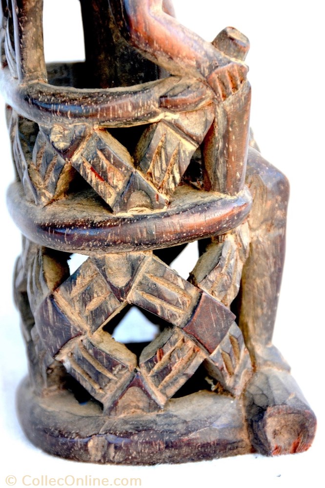 art antiquite africain statuette bamileke 001