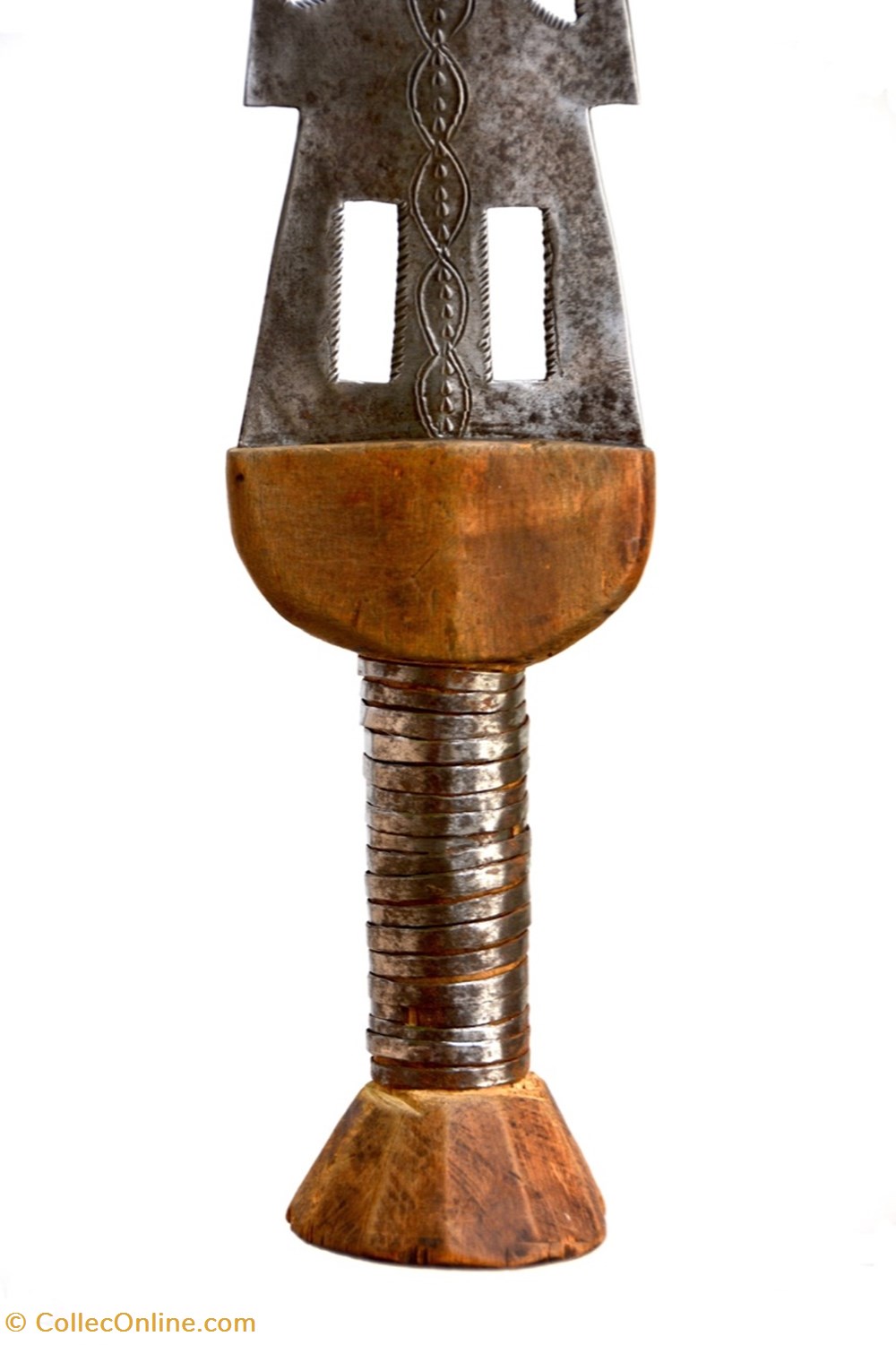 Ekonda C 006 5 art antiquites africain armes ekonda c 006