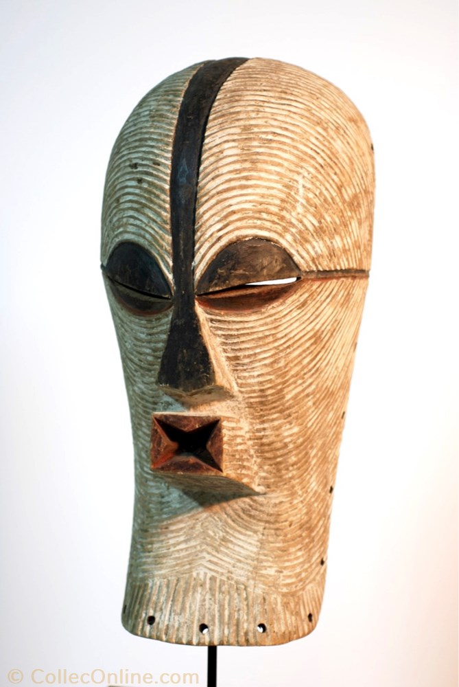 Songyé-Kiwébé 001 3 art antiquite africain masque songye kiwebe 001