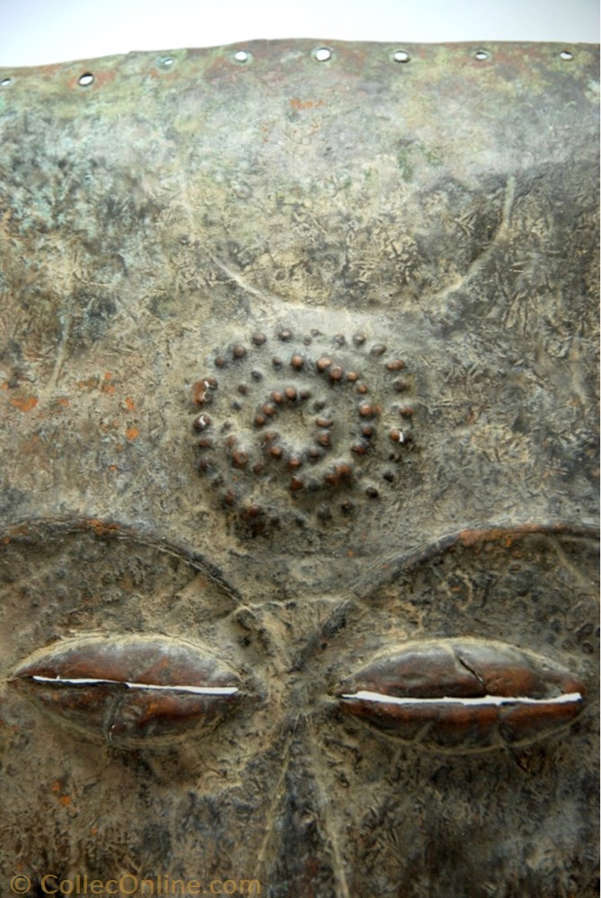 Bembé 001 2 art antiquites africain masques bembe 001