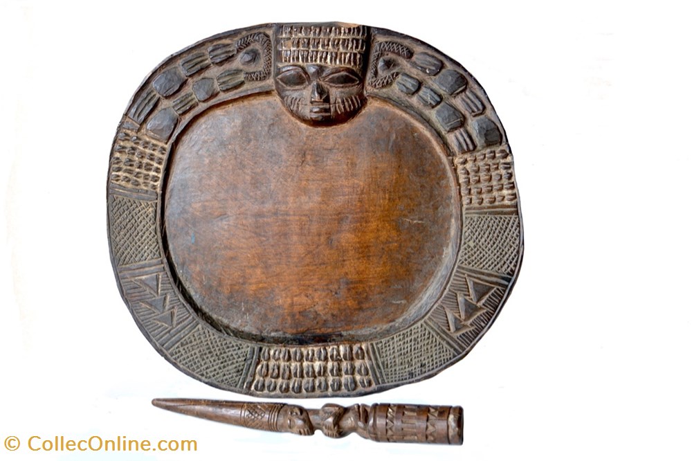 art antiquites africain plateau a divination yorouba 001 sold