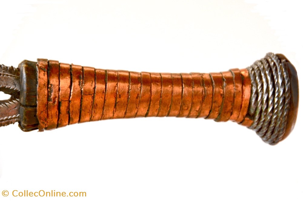 Yakoma Basakpwa 006 5 art antiquite africain arme yakoma basakpwa 006