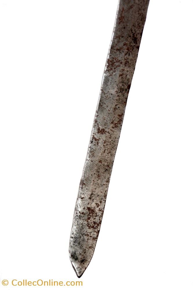 art antiquites africain armes sara madjingay 001